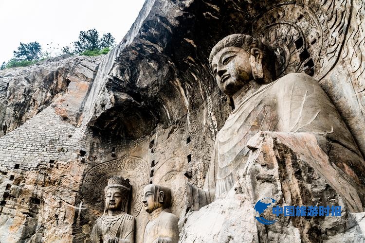 见山见佛见世界—洛阳龙门石窟